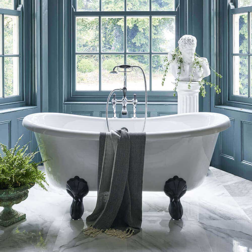 Burlington Bateau Roll Top Bath with Luxury Feet - 1640 x 700mm